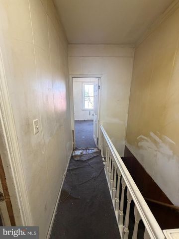 3347 H ST, Philadelphia, PA 19134