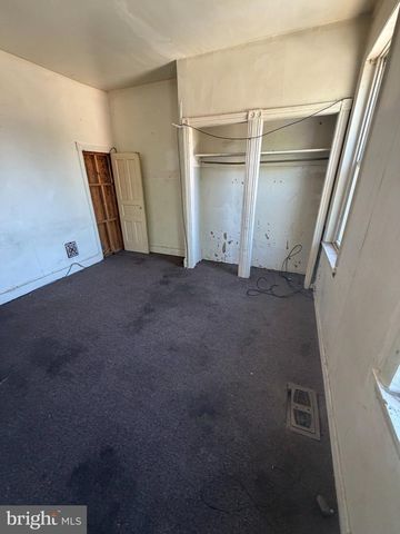3347 H ST, Philadelphia, PA 19134