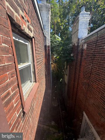 3347 H ST, Philadelphia, PA 19134