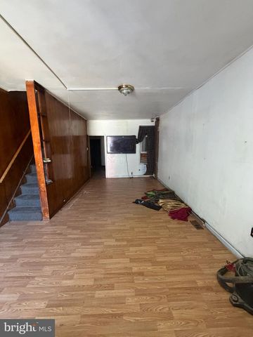 3347 H ST, Philadelphia, PA 19134