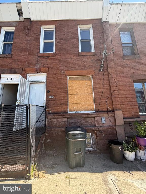 3347 H ST, Philadelphia, PA 19134