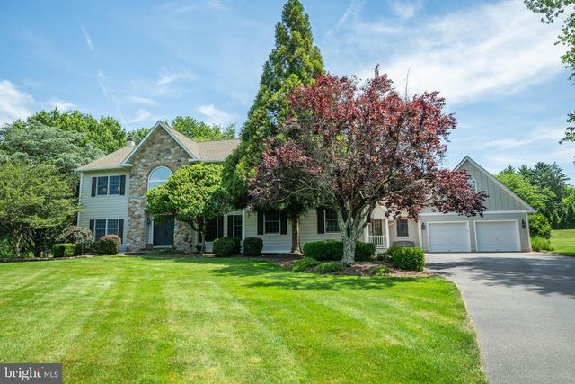 1203 SLOUGH DR, Collegeville, PA 19426