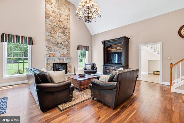 1203 SLOUGH DR, Collegeville, PA 19426
