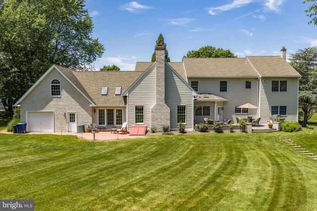 1203 SLOUGH DR, Collegeville, PA 19426