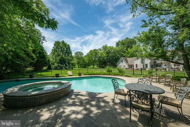 1203 SLOUGH DR, Collegeville, PA 19426
