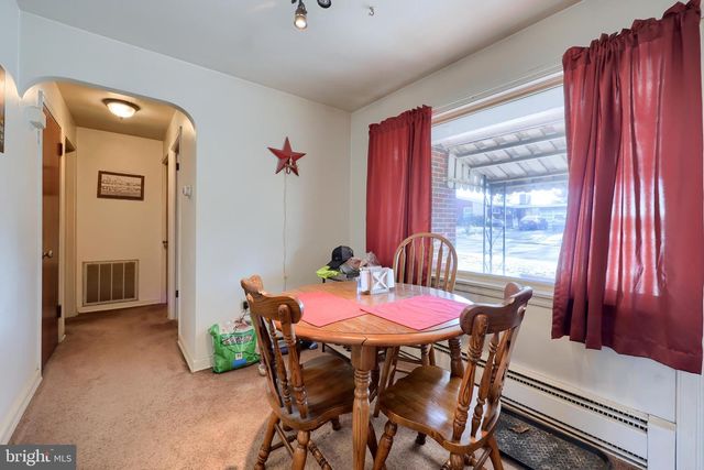 807 HIGH ST, Akron, PA 17501