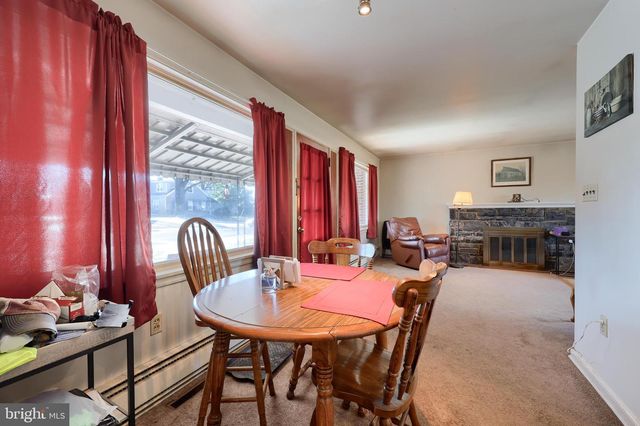 807 HIGH ST, Akron, PA 17501