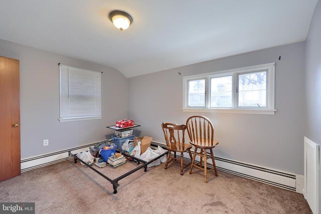 807 HIGH ST, Akron, PA 17501