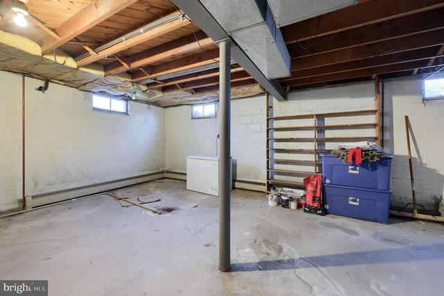 807 HIGH ST, Akron, PA 17501