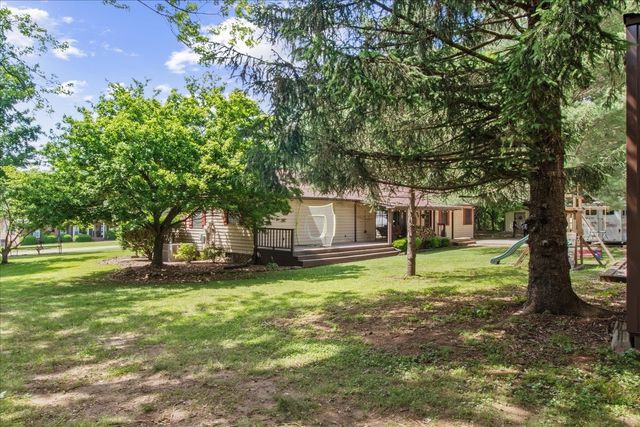 203 Terry Ln, Cornersville, TN 37047