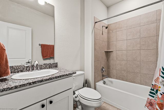 904 Vineyard Way, Forney, TX 75126