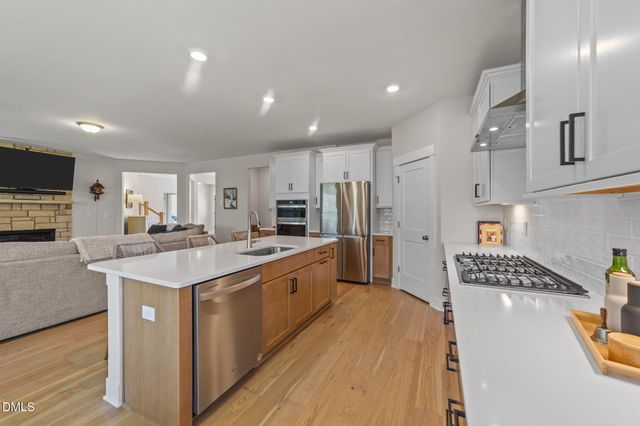 742 Lake Magnolia Way, Smithfield, NC 27577