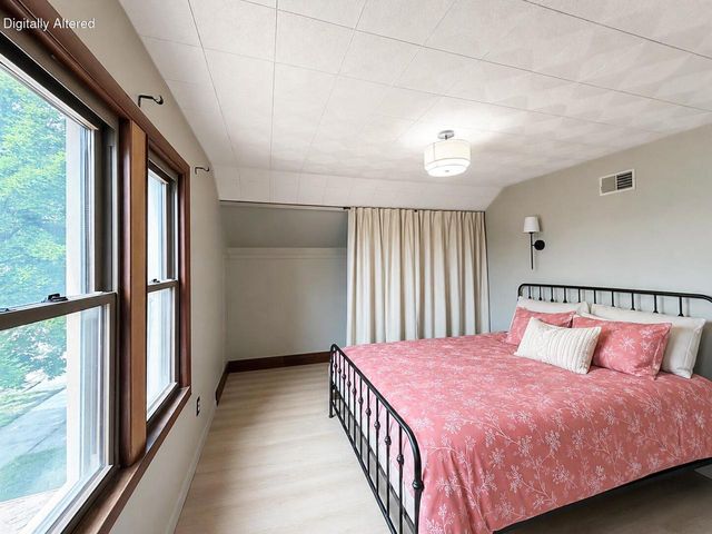 1636 Main AVENUE, Sheboygan, WI 53083