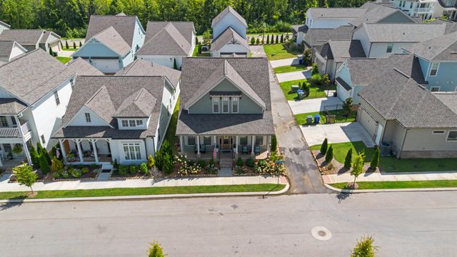 1817 Emmeline Way, Hixson, TN 37343