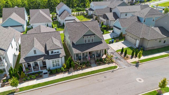 1817 Emmeline Way, Hixson, TN 37343