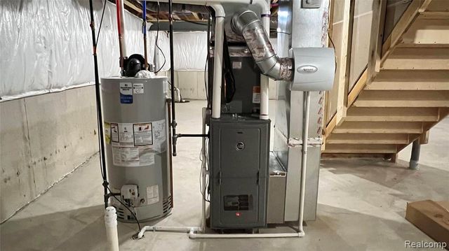 50192 Ogden Road, Canton, MI 48188