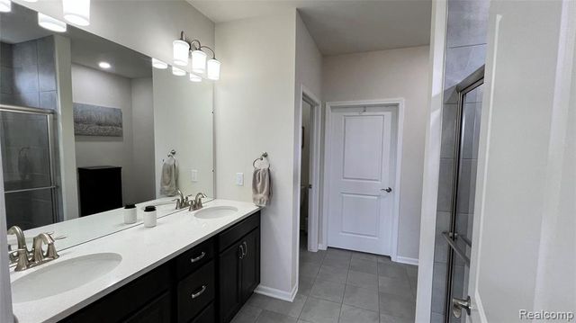 50192 Ogden Road, Canton, MI 48188