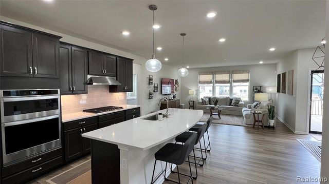 50192 Ogden Road, Canton, MI 48188