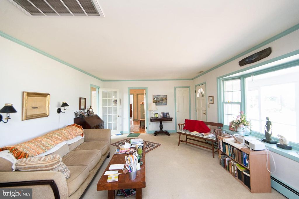 Image 4 of property listing at 5213 DAVID GREENE RD, Cambridge, MD 21613