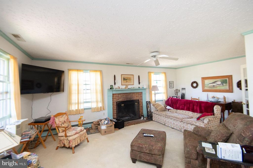 Image 5 of property listing at 5213 DAVID GREENE RD, Cambridge, MD 21613