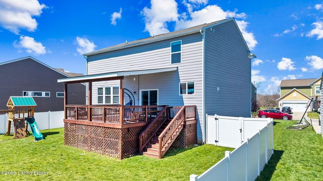 518 Williamsburg Dr, Mt Washington, KY 40047