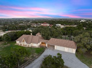 1001 Oreilly DR, Austin, TX 78734