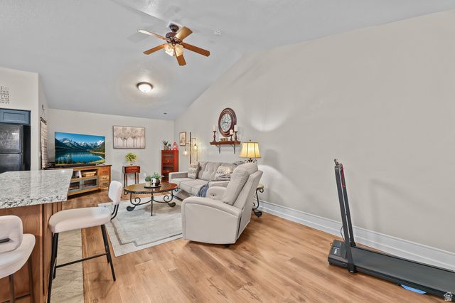 667 S APPALOOSA CIR, Willard, UT 84340