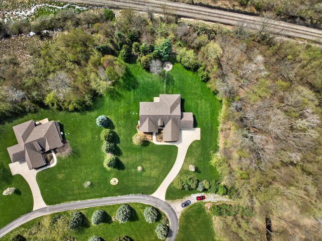 3790 Timber Green Court, Genoa Twp, MI 48843