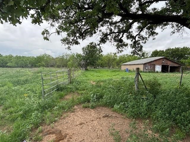 1821 County Road 801b 4, Cleburne, TX 76031