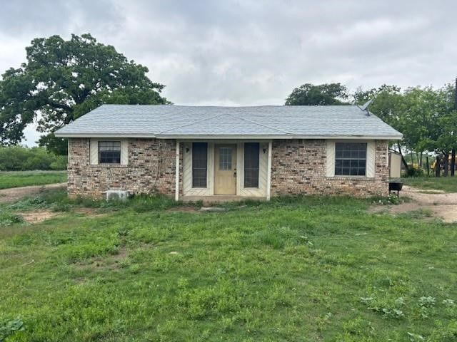 1821 County Road 801b 4, Cleburne, TX 76031