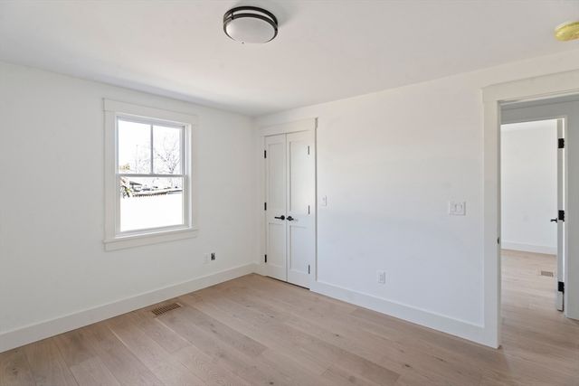 10 Winthrop Avenue, Oak Bluffs, MA 02557