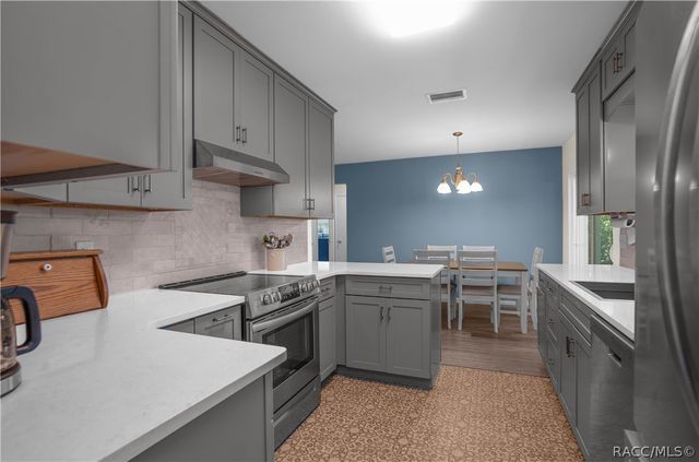 9302 E Redwood Place, Inverness, FL 34450