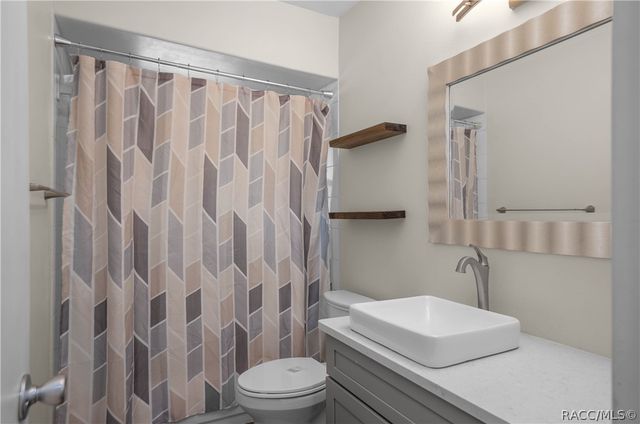 9302 E Redwood Place, Inverness, FL 34450