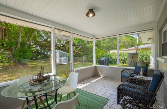 9302 E Redwood Place, Inverness, FL 34450