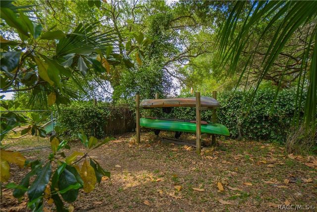 9302 E Redwood Place, Inverness, FL 34450