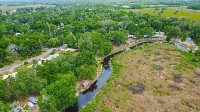 9302 E Redwood Place, Inverness, FL 34450