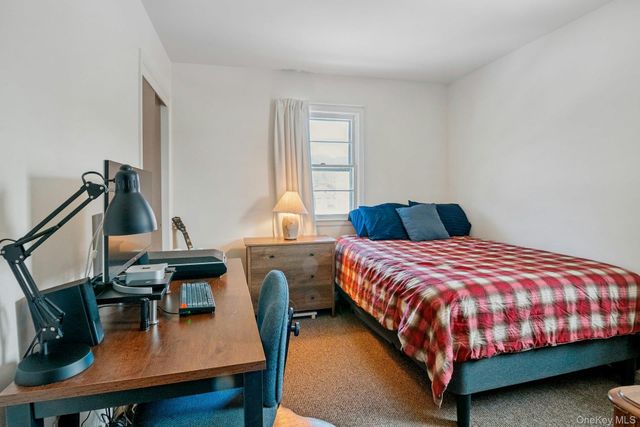 35 Lenox Avenue, Pleasantville, NY 10570