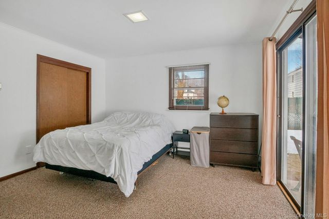 35 Lenox Avenue, Pleasantville, NY 10570