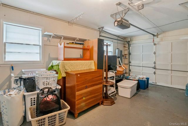 35 Lenox Avenue, Pleasantville, NY 10570