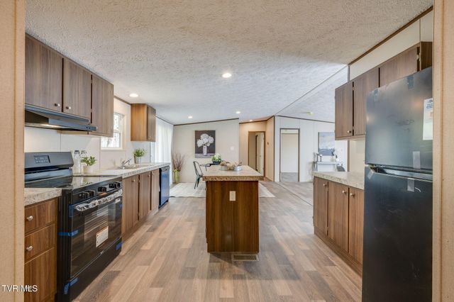 325 Laws Road, Greeneville, TN 37743