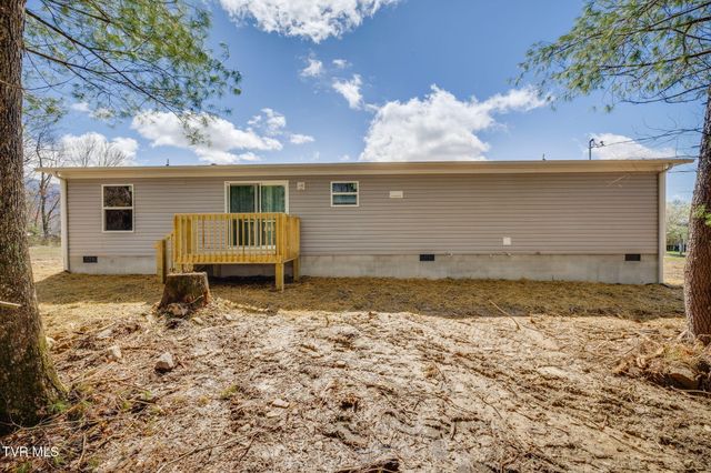 325 Laws Road, Greeneville, TN 37743