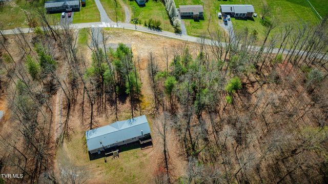 325 Laws Road, Greeneville, TN 37743