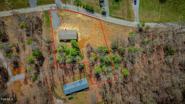 325 Laws Road, Greeneville, TN 37743