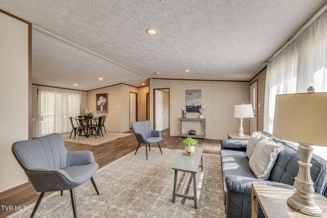 325 Laws Road, Greeneville, TN 37743