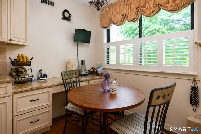 345 Heritage Village A, Southbury, CT 06488