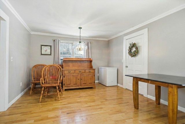 143 Walnut Avenue, North Hampton, NH 03862