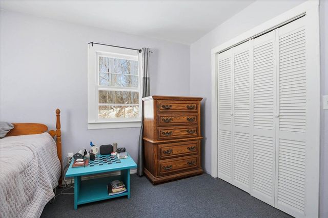 143 Walnut Avenue, North Hampton, NH 03862