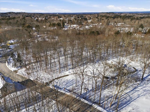 143 Walnut Avenue, North Hampton, NH 03862