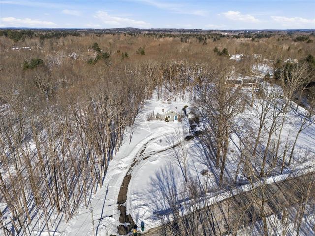 143 Walnut Avenue, North Hampton, NH 03862