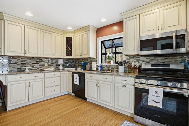 143 Walnut Avenue, North Hampton, NH 03862